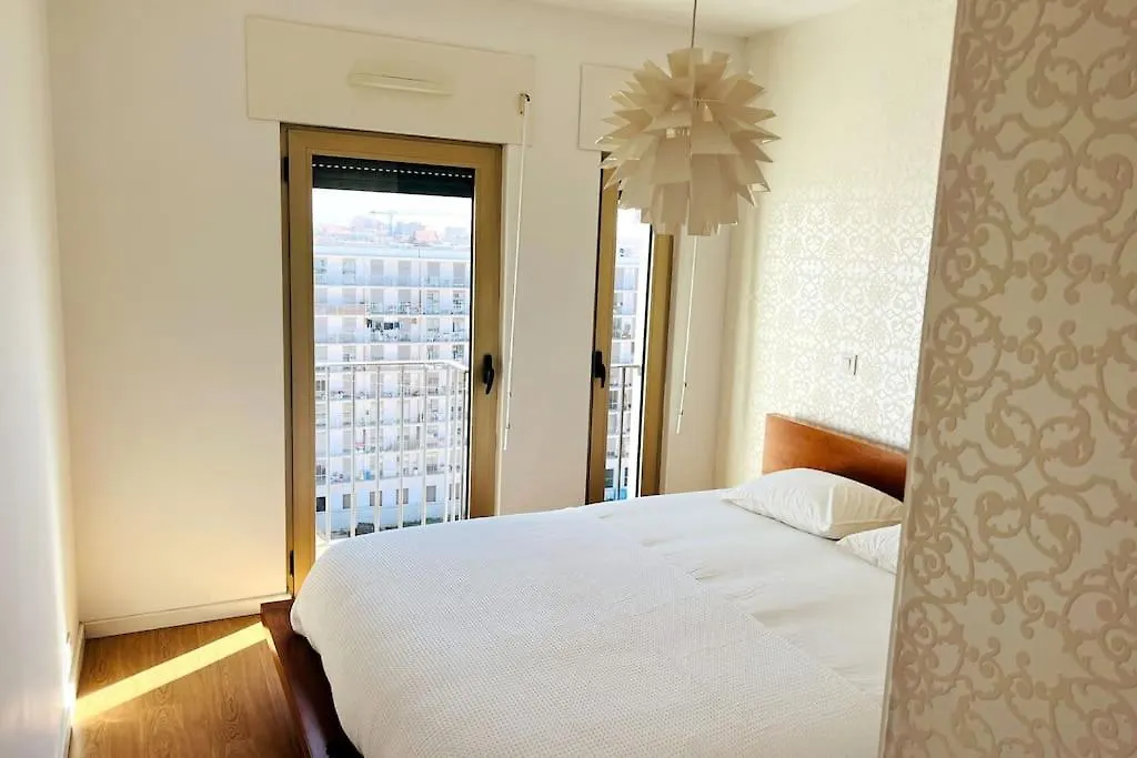 아파트 Charm Authentic Family Stay 리스본